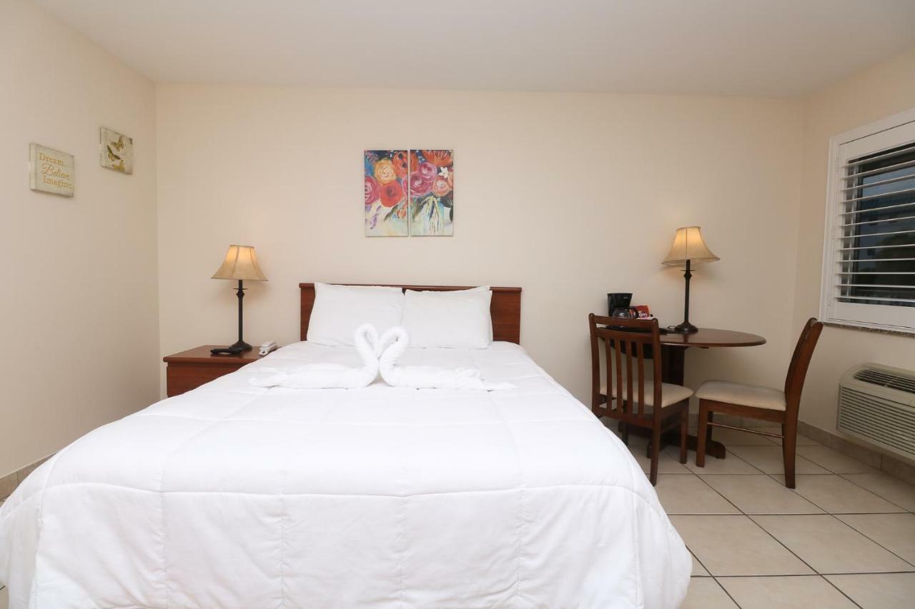 Atlantique Beach House Hotel 迪尔菲尔德海滩 外观 照片